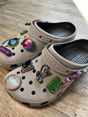 Crocs Day X Classic Clog W8 M6
